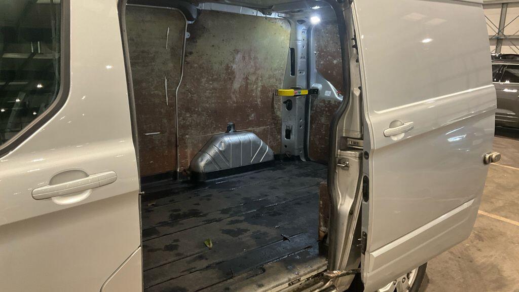 Used Ford Transit Custom 2018 for sale - 77280018: Photo 6