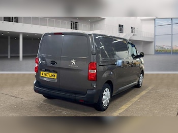 Used Peugeot Expert 2017 for sale - 75601616: Photo