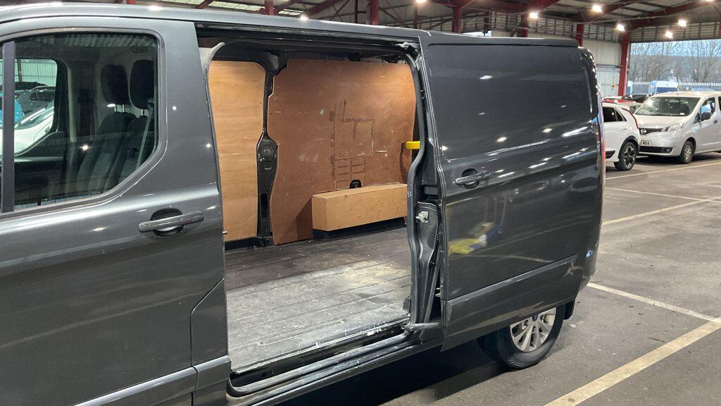 Used Ford Transit Custom 2019 for sale - 77279861: Photo 8
