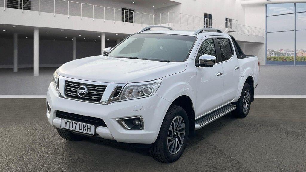 Used Nissan Navara 2017 for sale - 77625470: Photo 2