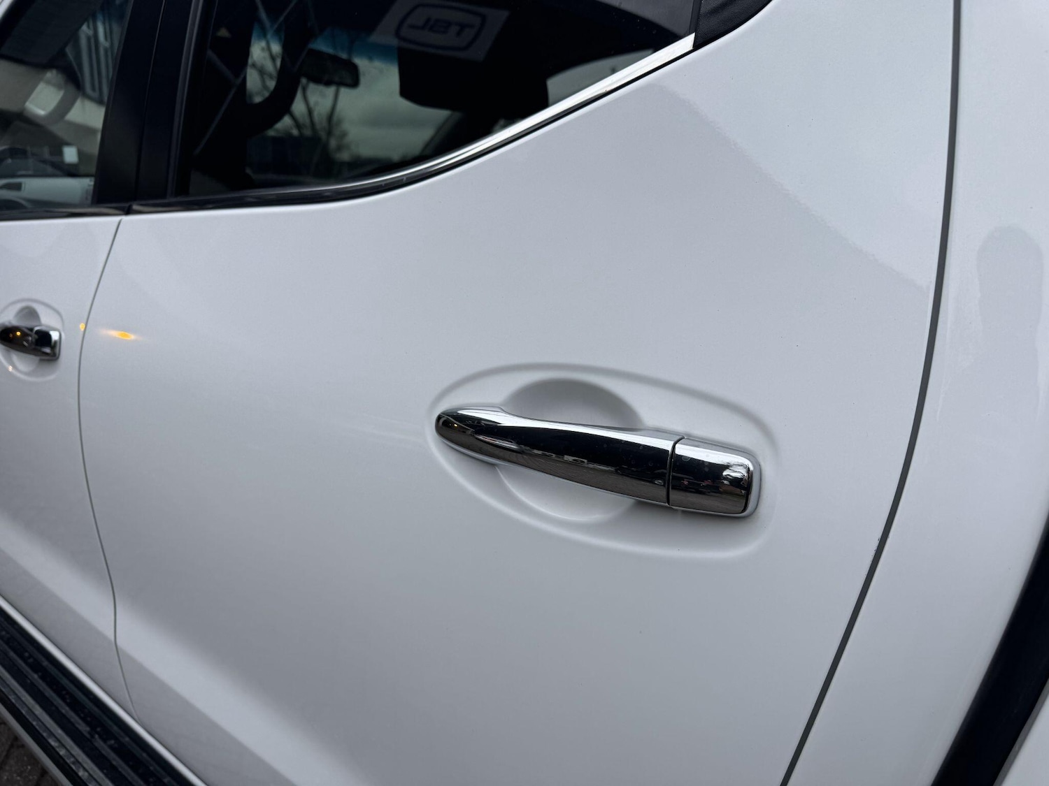 Used Nissan Navara 2017 for sale - 77625470: Photo 39