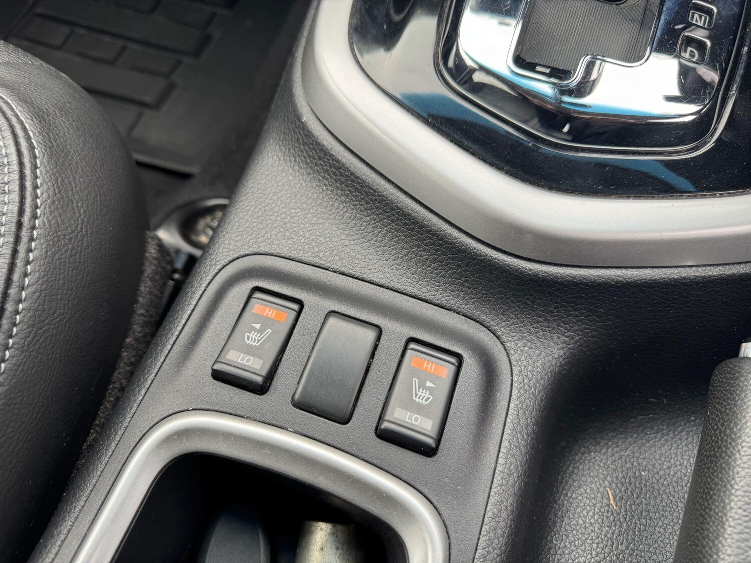 Used Nissan Navara 2017 for sale - 77625470: Photo 70