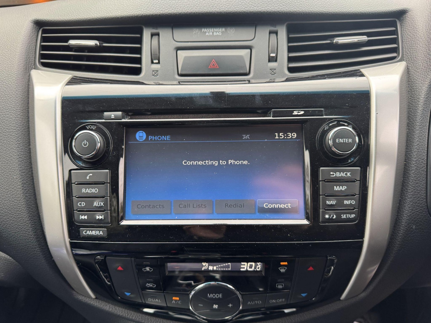 Used Nissan Navara 2017 for sale - 77625470: Photo 74