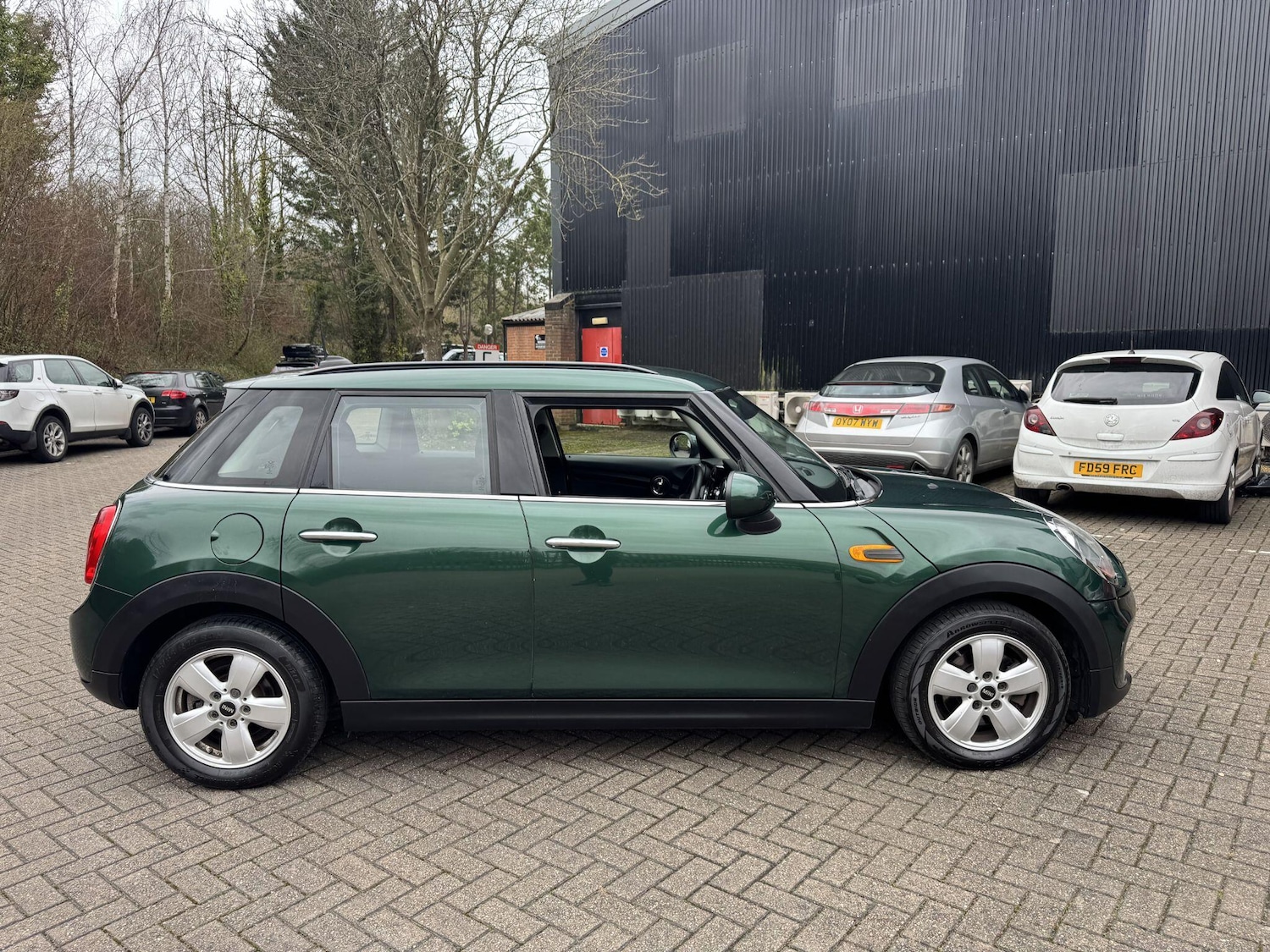 Used MINI Hatch 2016 for sale - 77646613: Photo 9