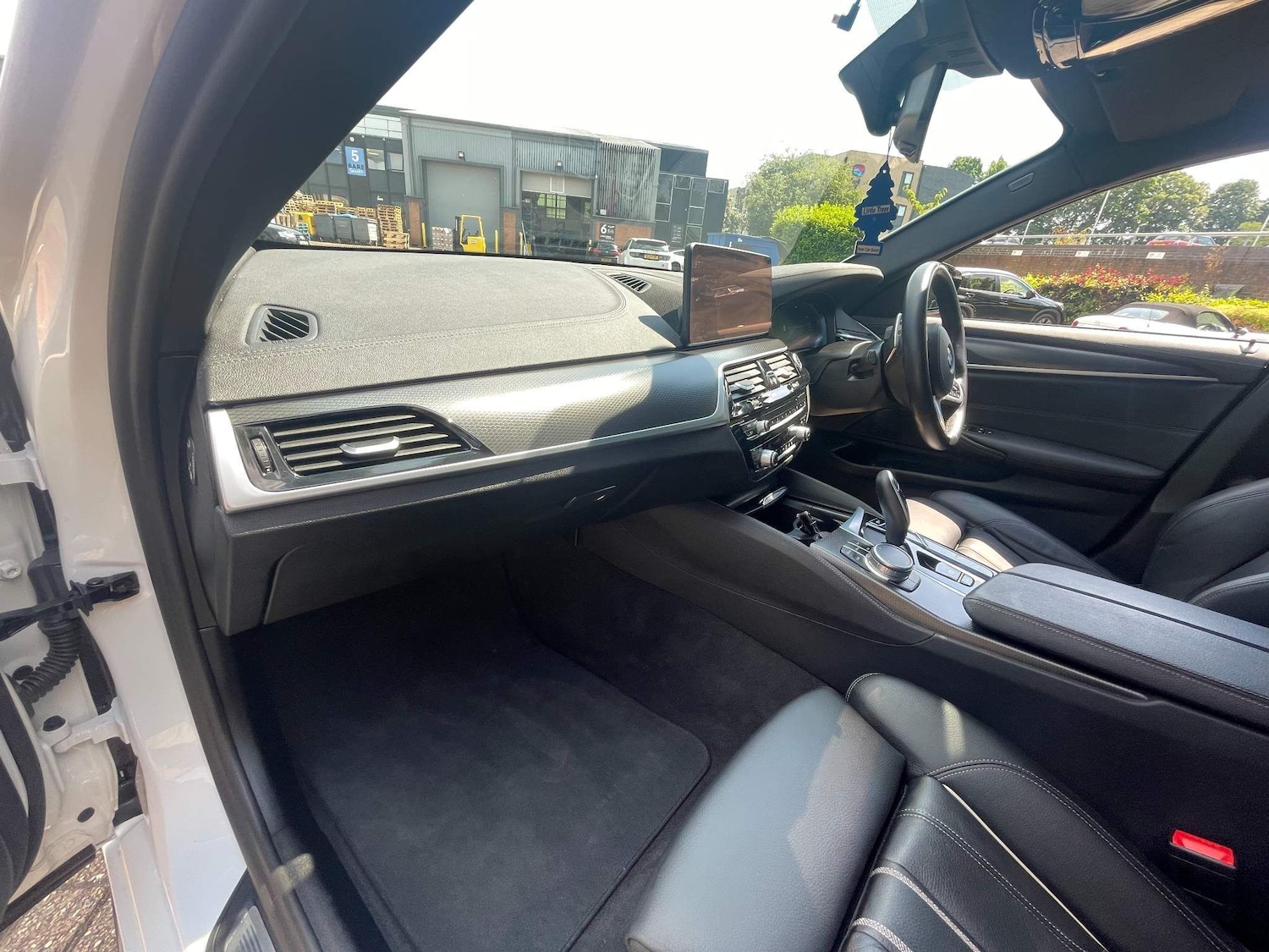 Used BMW 5 Series 2021 for sale - 76360580: Photo 52