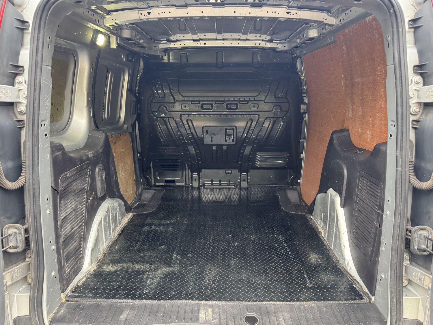 Used Ford Transit Connect 2015 for sale - 78205015: Photo 34