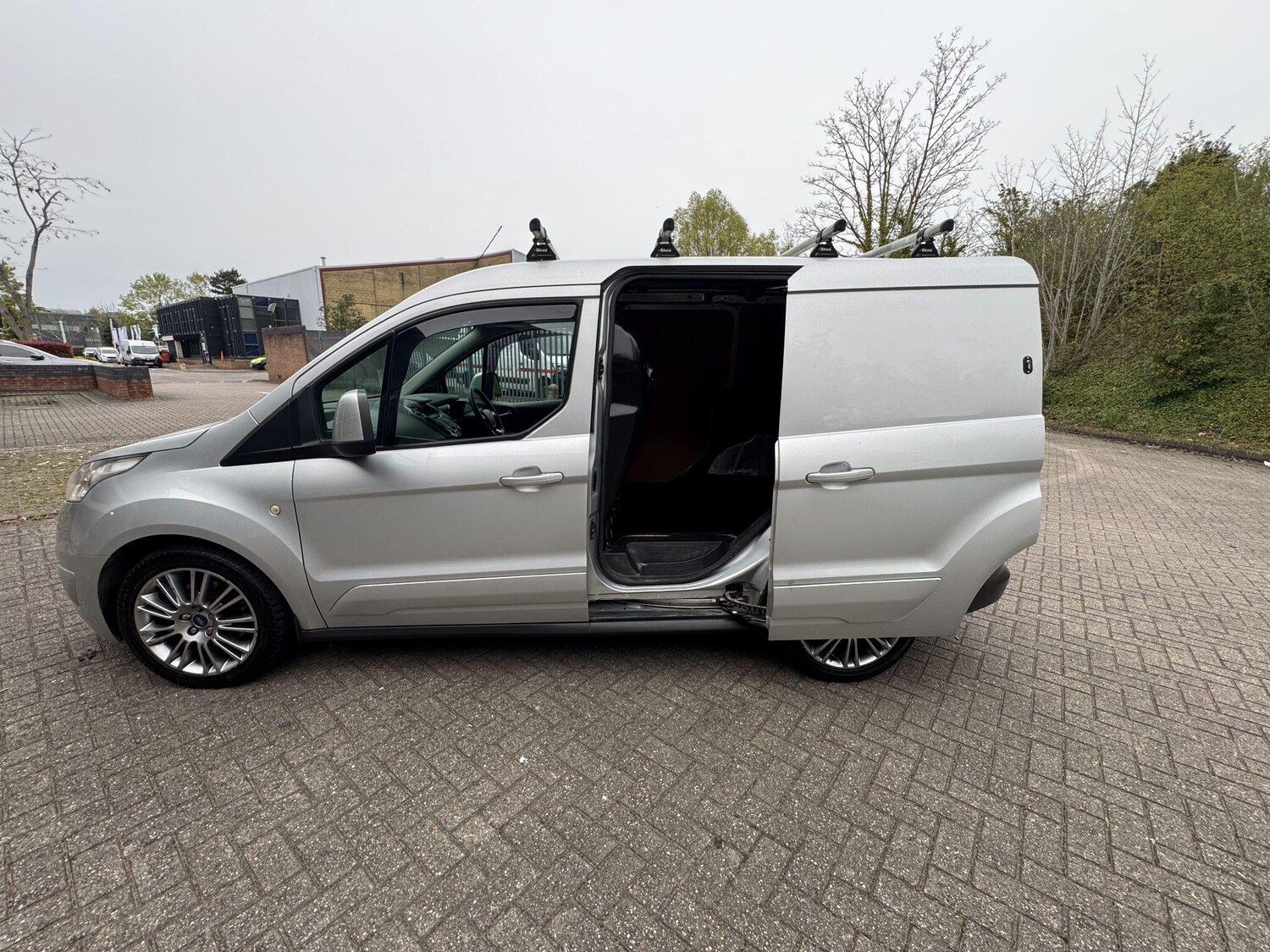 Used Ford Transit Connect 2015 for sale - 78205015: Photo 39