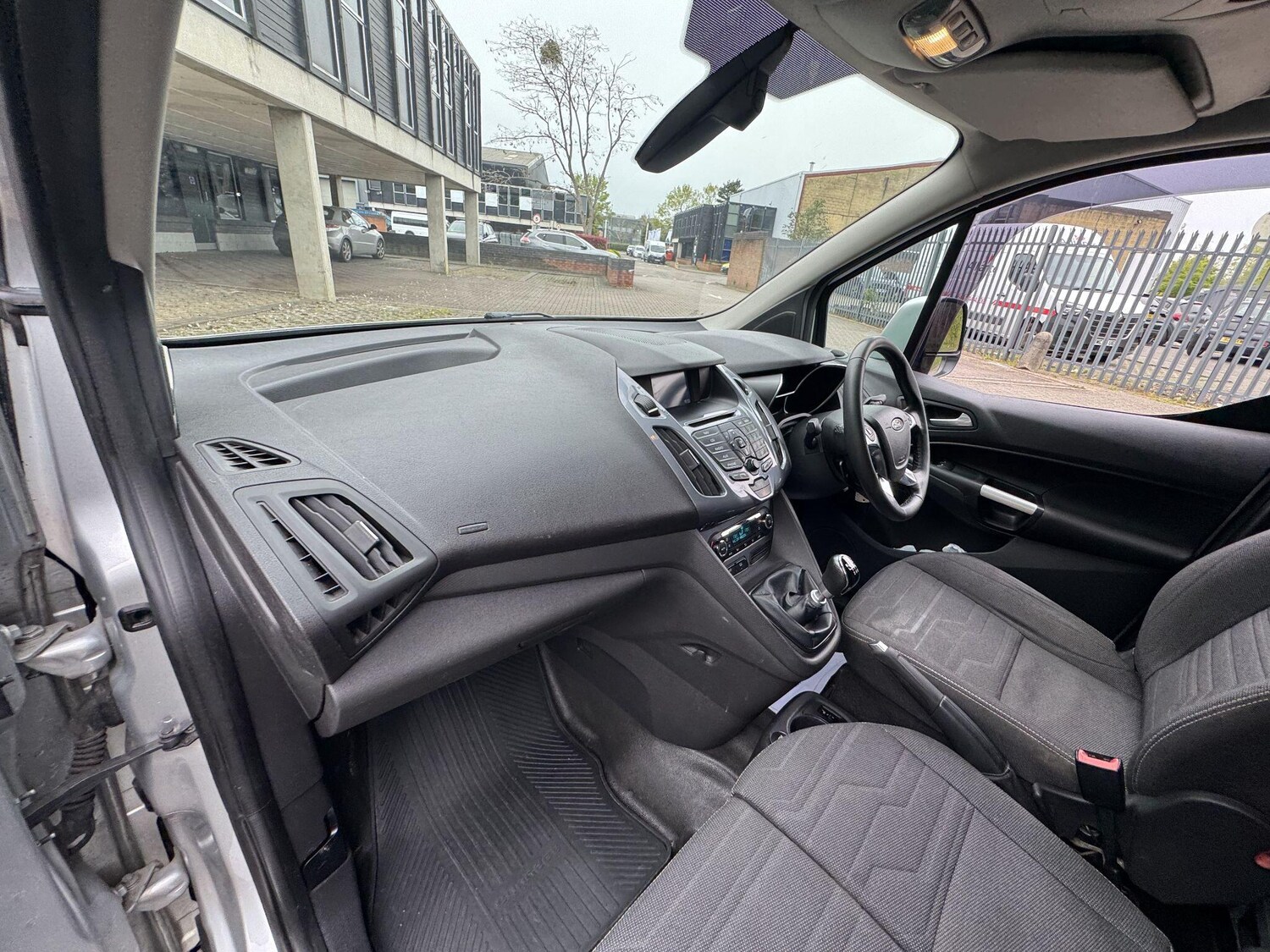 Used Ford Transit Connect 2015 for sale - 78205015: Photo 45