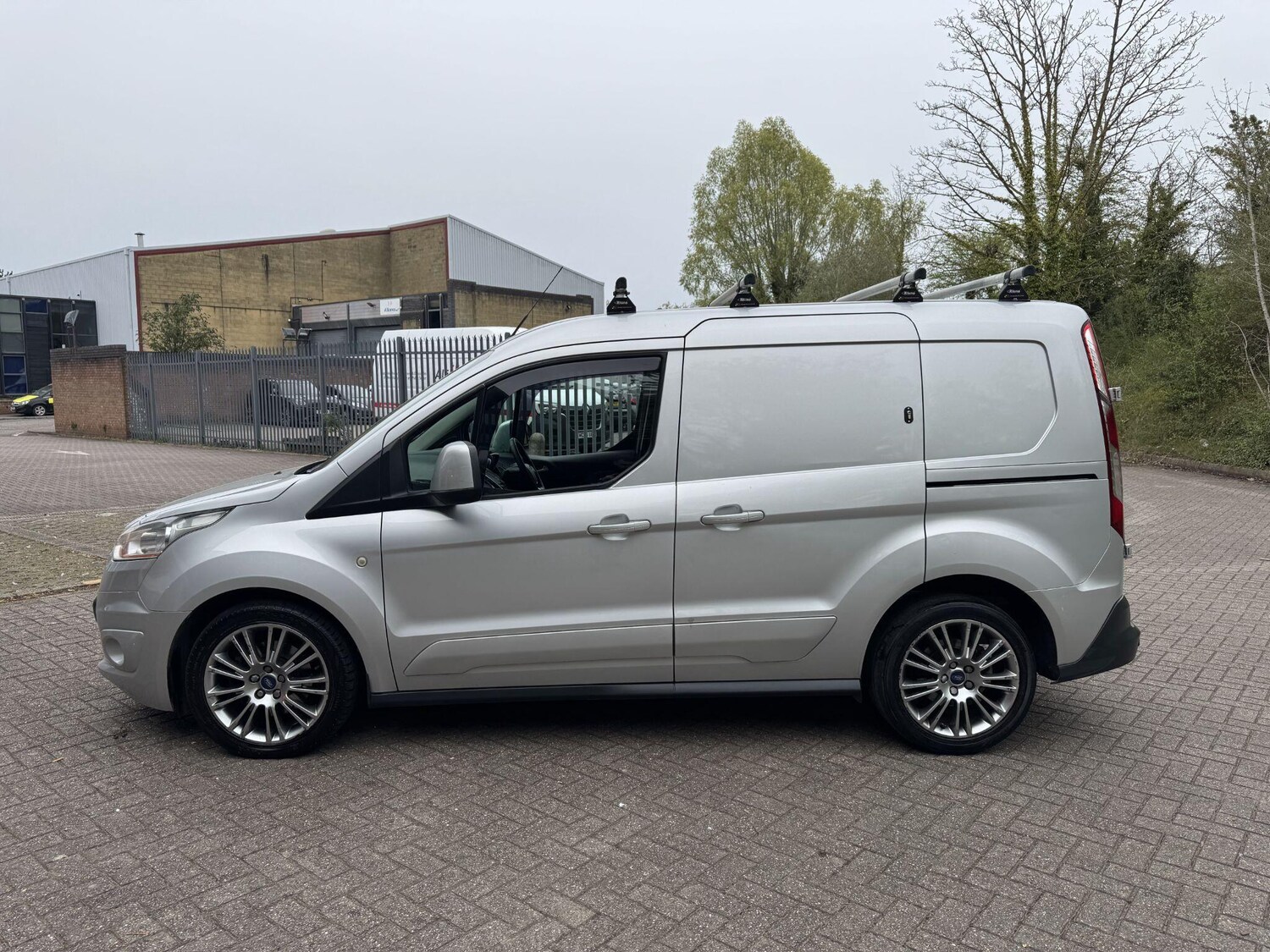 Used Ford Transit Connect 2015 for sale - 78205015: Photo 5