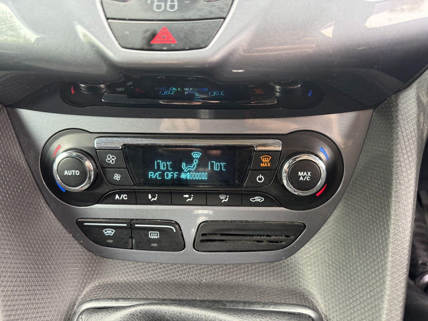 Used Ford Transit Connect 2015 for sale - 78205015: Photo 70