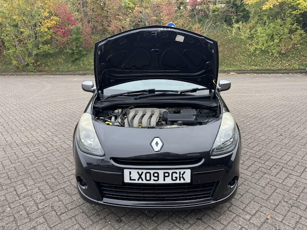 Used Renault Clio 2009 for sale - 76307742: Photo 44