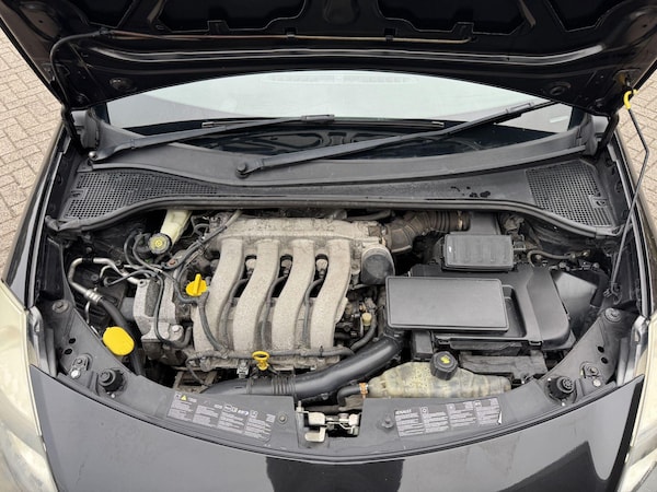 Used Renault Clio 2009 for sale - 76307742: Photo 45
