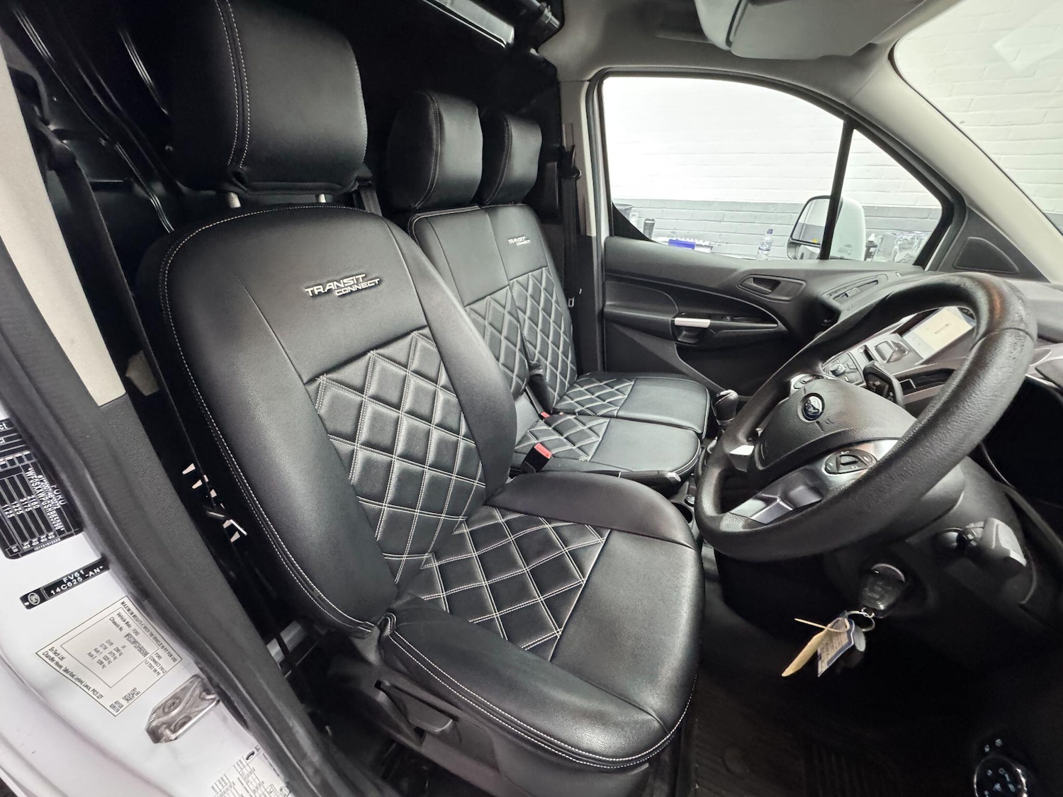 Used Ford Transit Connect 2017 for sale - 76926403: Photo 18