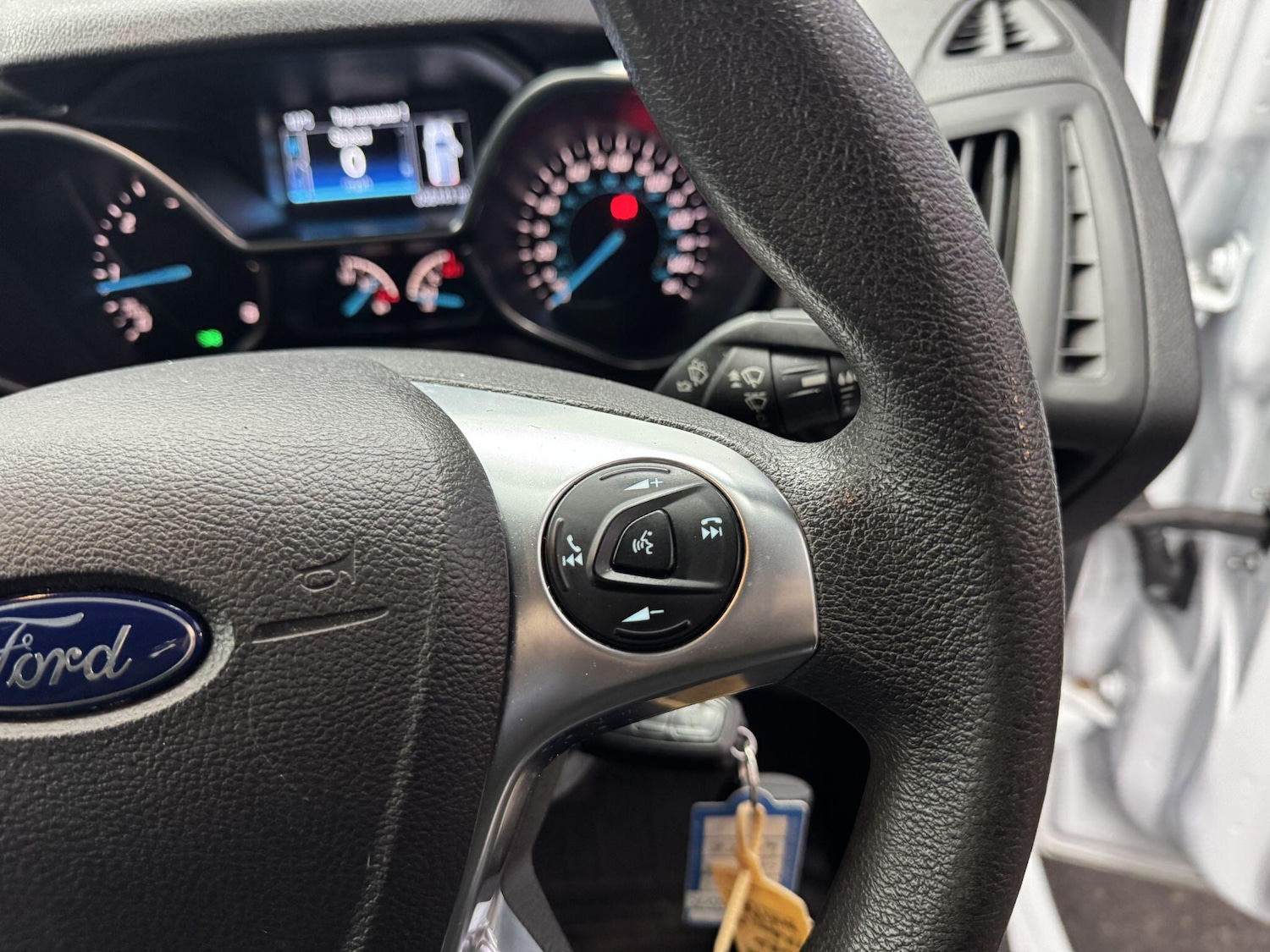 Used Ford Transit Connect 2017 for sale - 76926403: Photo 21