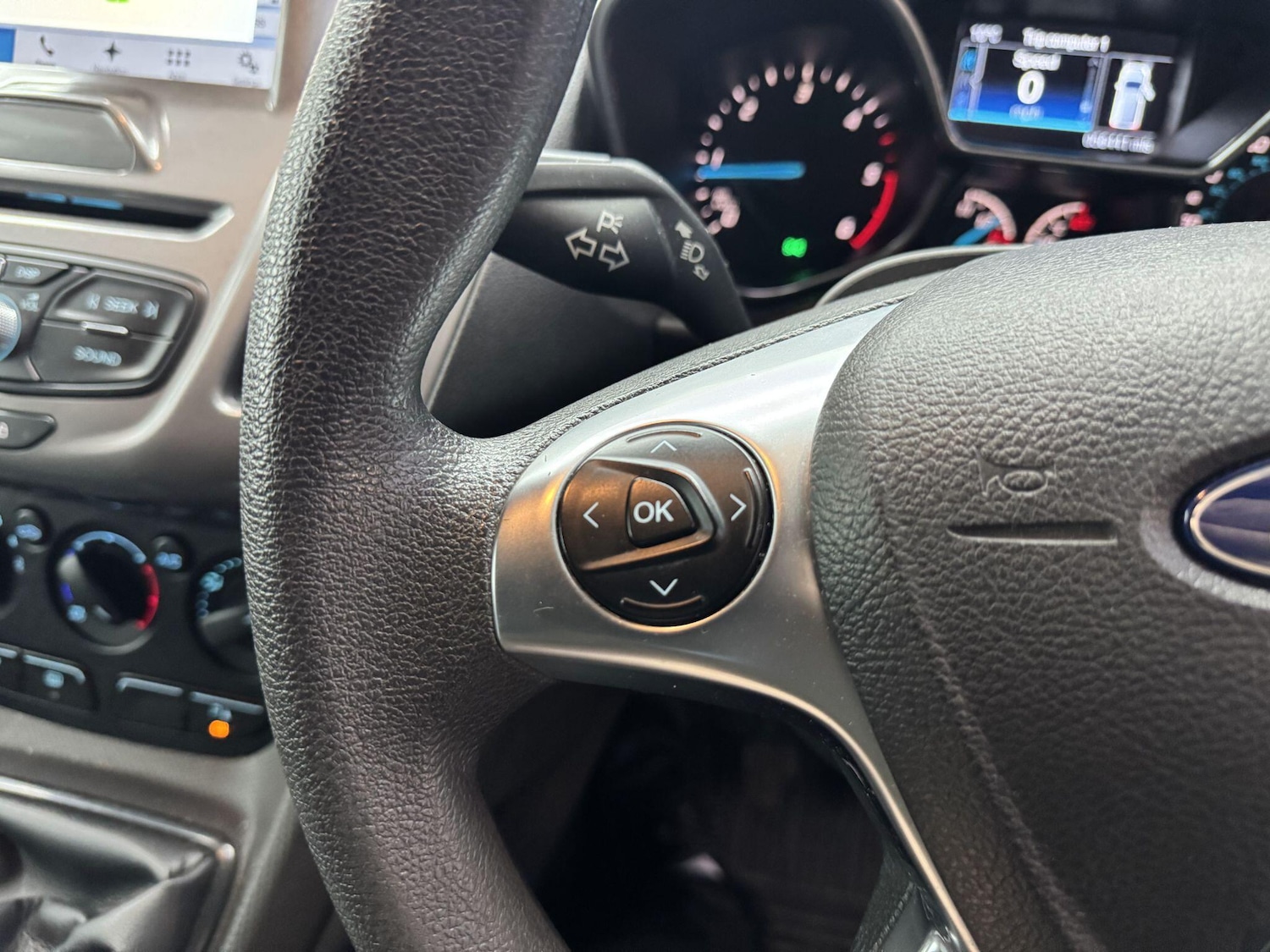 Used Ford Transit Connect 2017 for sale - 76926403: Photo 23