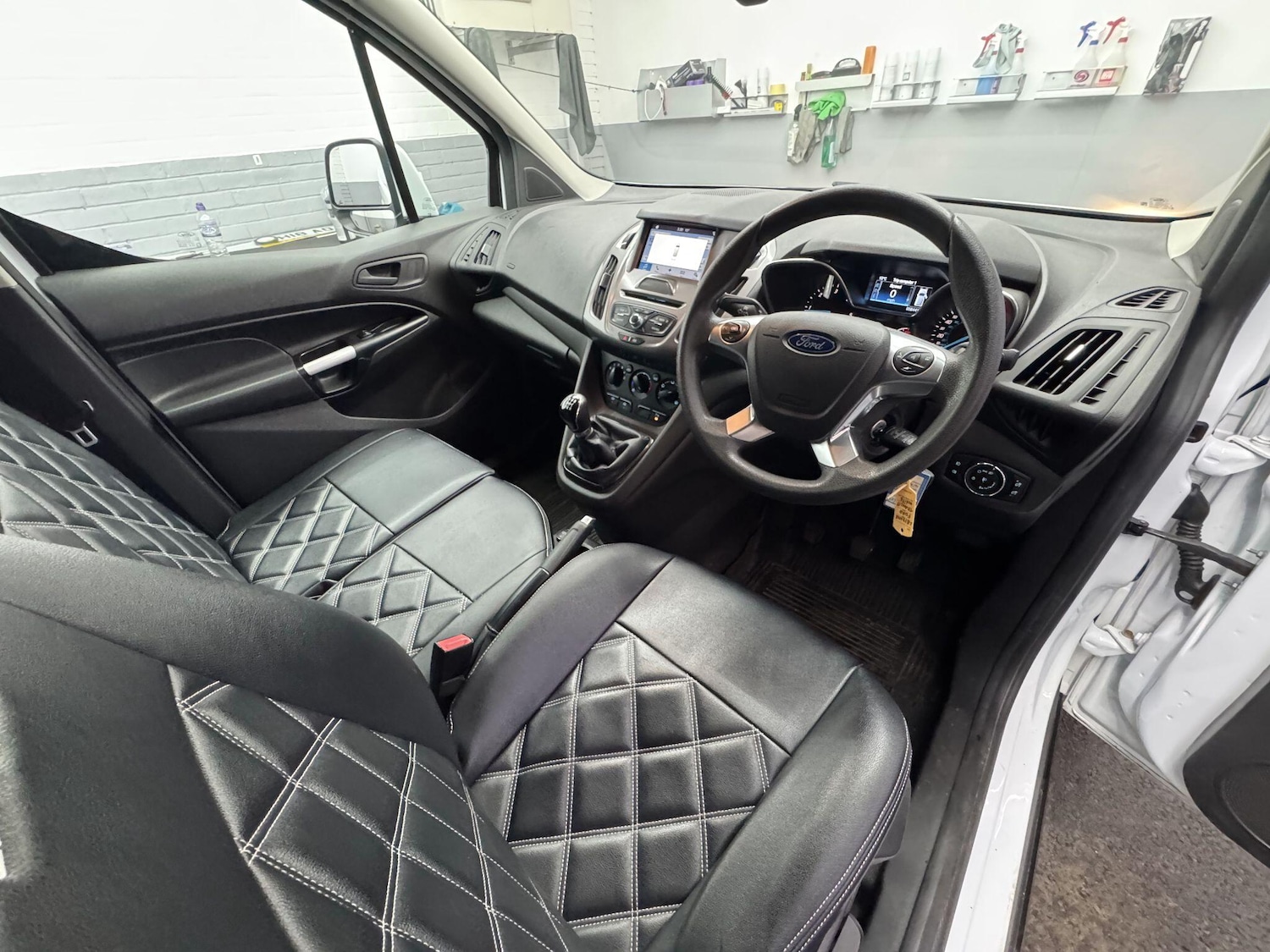 Used Ford Transit Connect 2017 for sale - 76926403: Photo 29