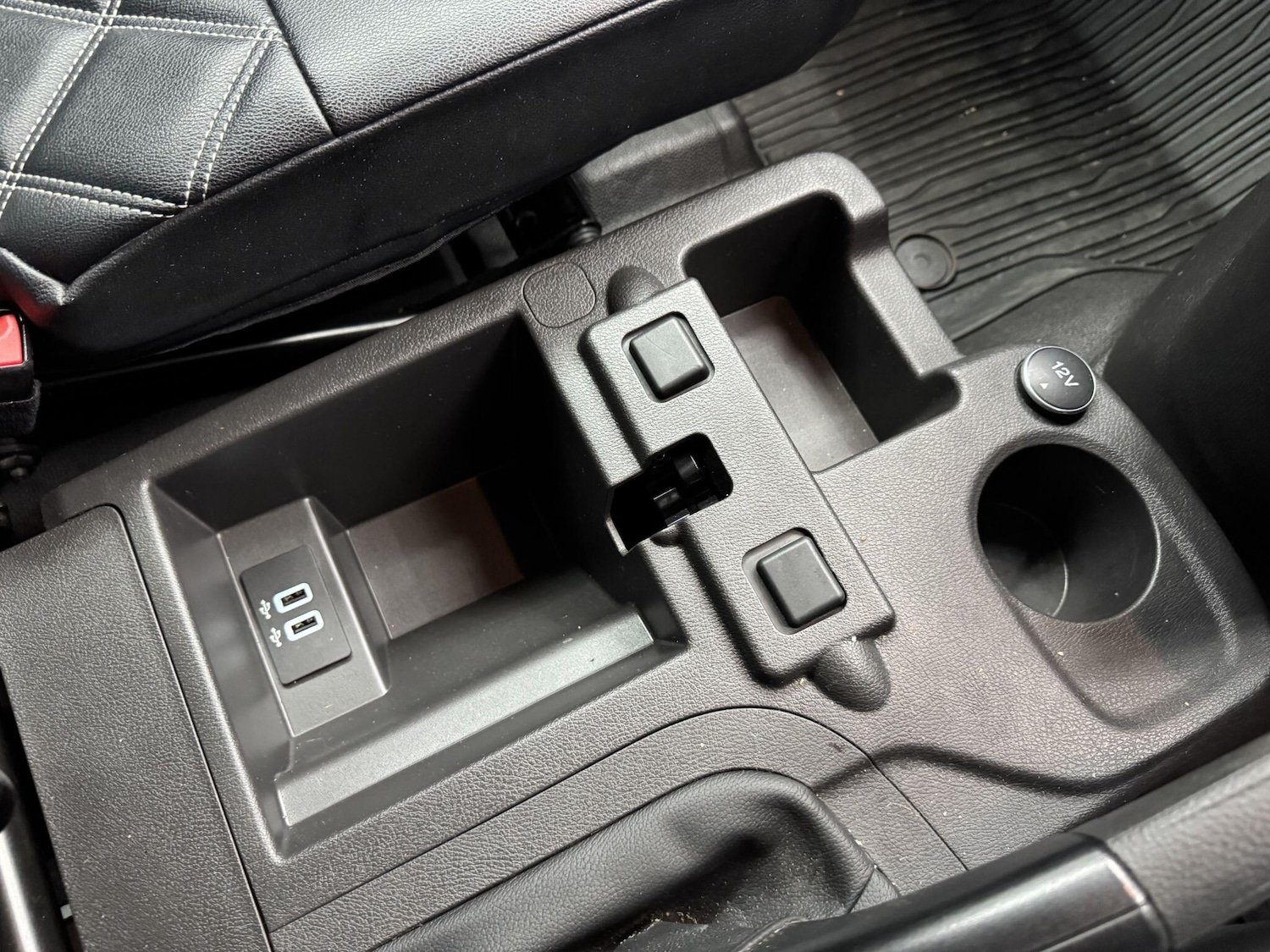 Used Ford Transit Connect 2017 for sale - 76926403: Photo 31