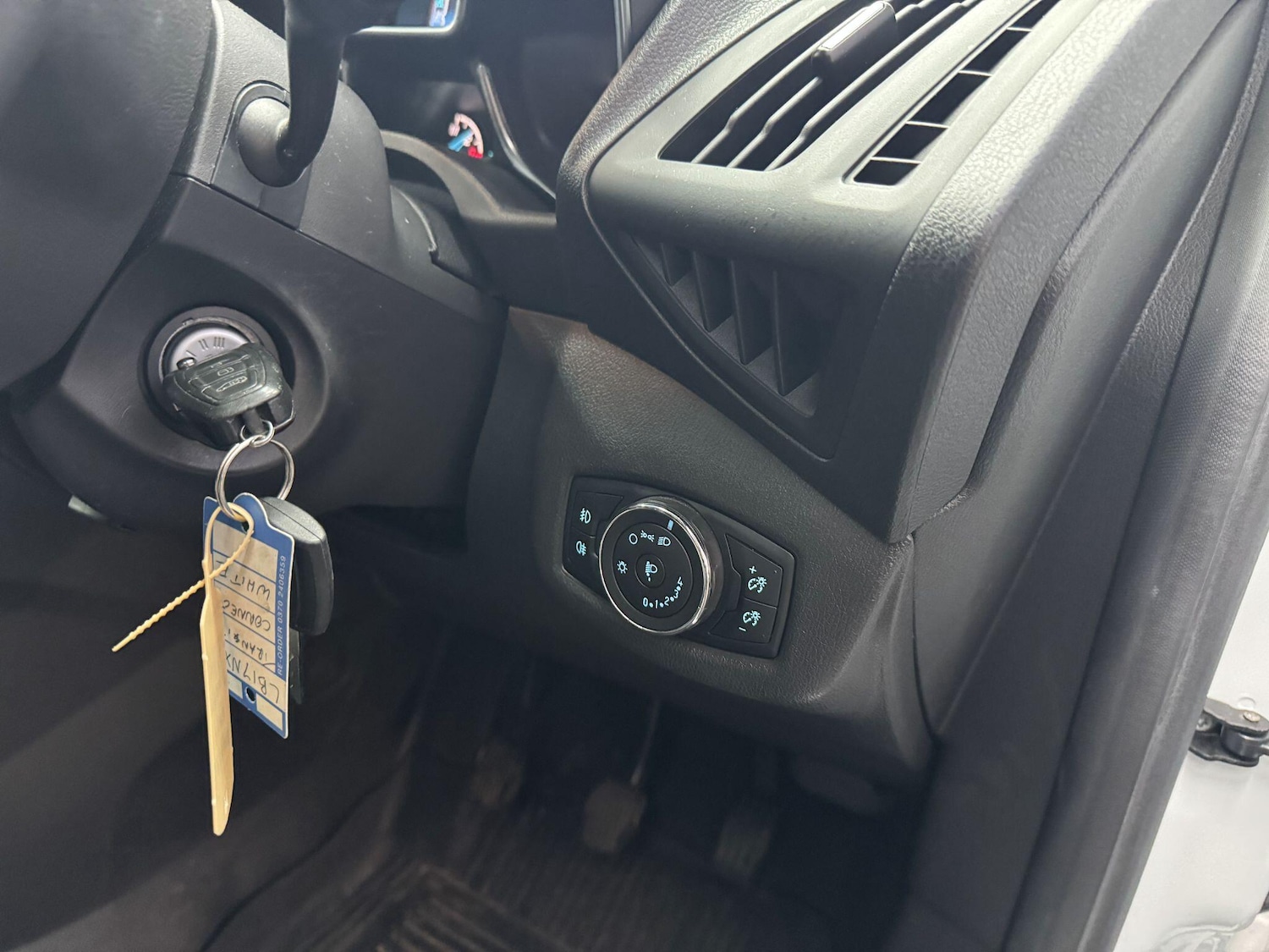 Used Ford Transit Connect 2017 for sale - 76926403: Photo 34