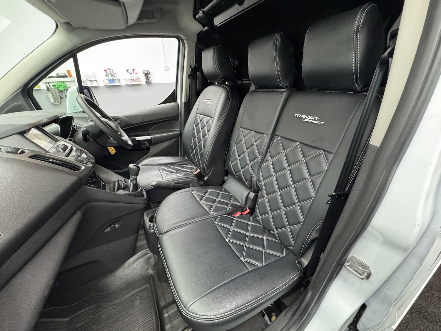 Used Ford Transit Connect 2017 for sale - 76926403: Photo 36