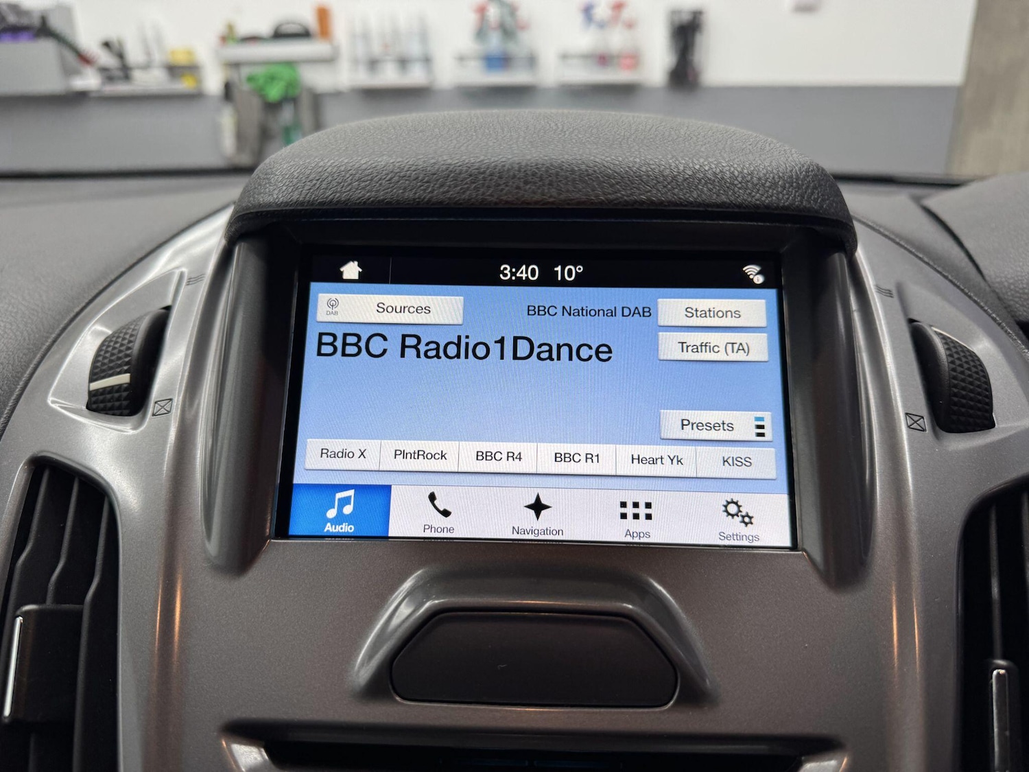 Used Ford Transit Connect 2017 for sale - 76926403: Photo 39