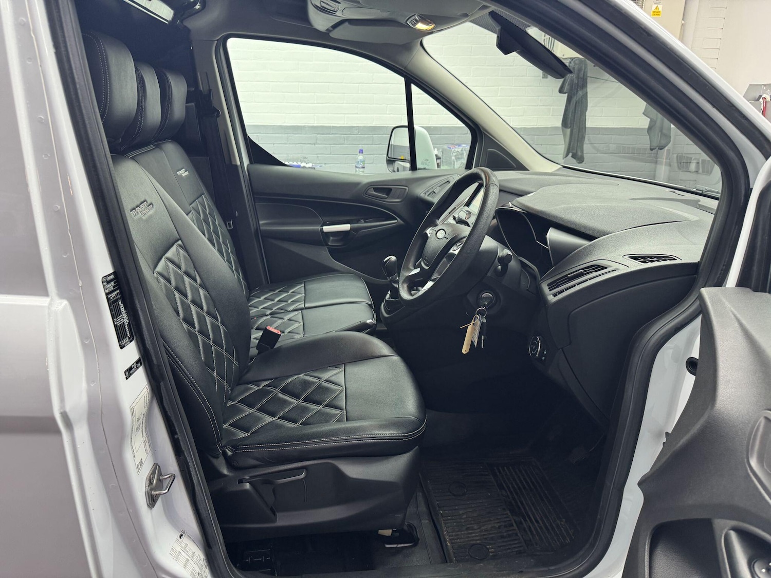 Used Ford Transit Connect 2017 for sale - 76926403: Photo 58