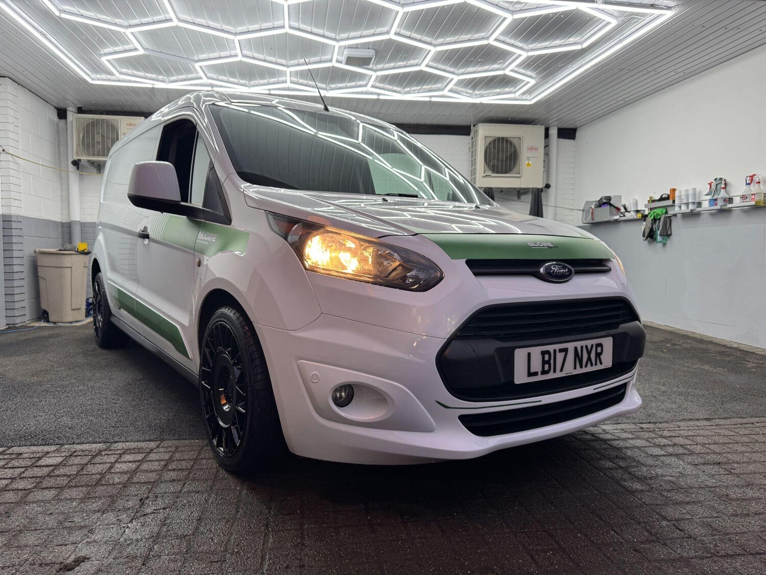 Used Ford Transit Connect 2017 for sale - 76926403: Photo 6