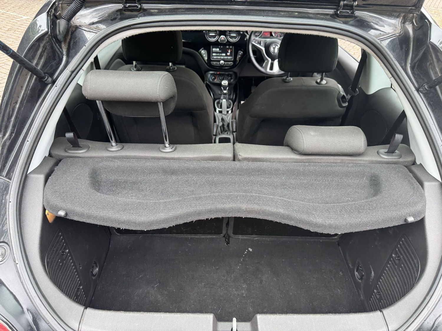 Vehicle 33
