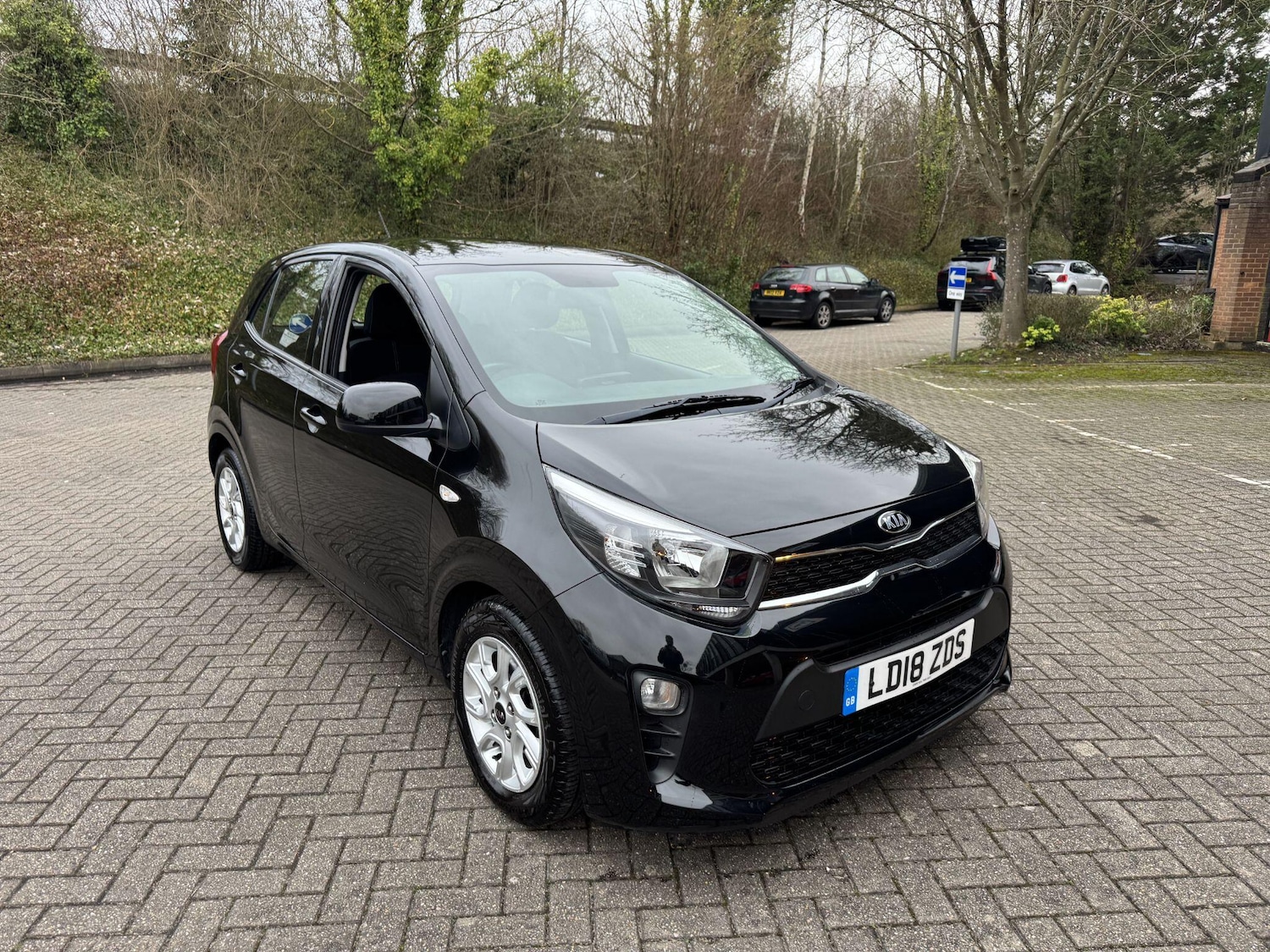 Used Kia Picanto 2018 for sale - 77658052: Photo 2