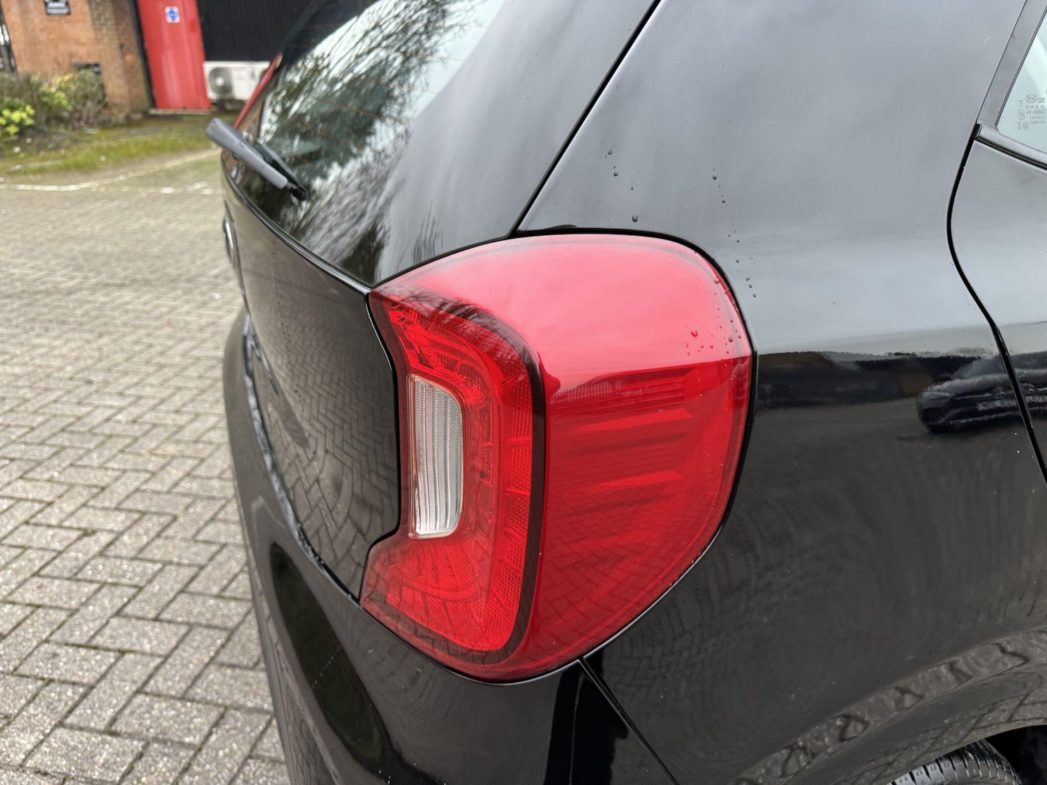 Used Kia Picanto 2018 for sale - 77658052: Photo 28