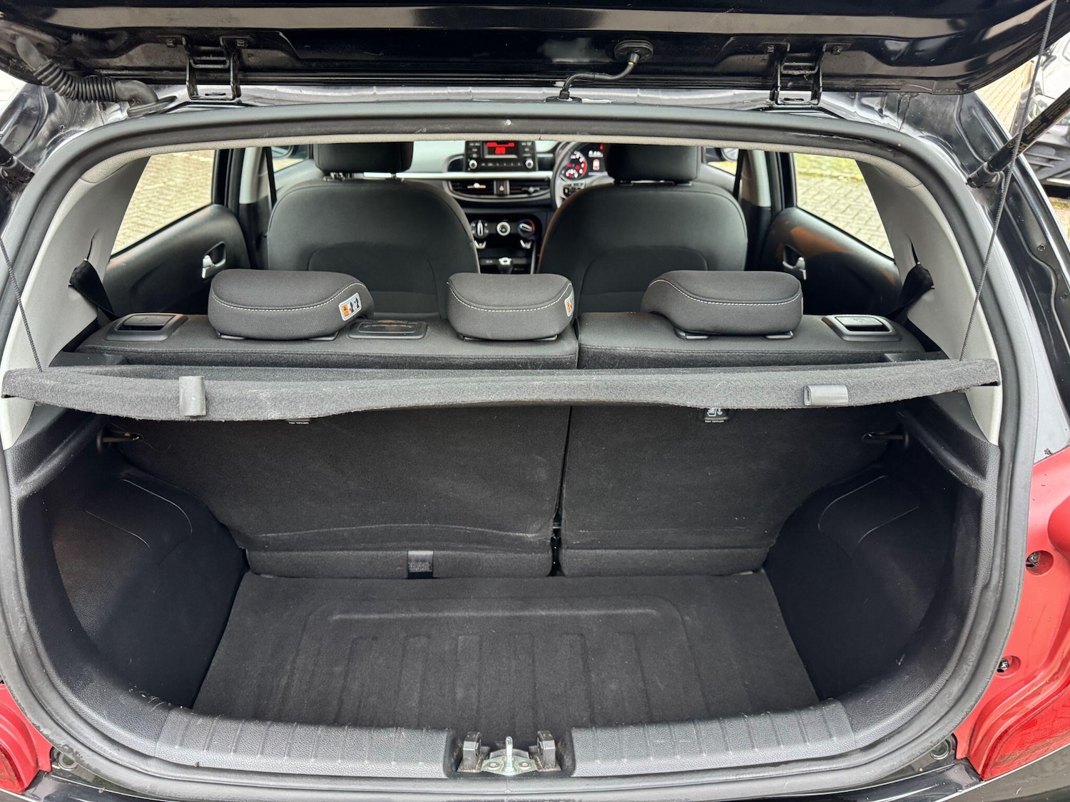 Used Kia Picanto 2018 for sale - 77658052: Photo 30