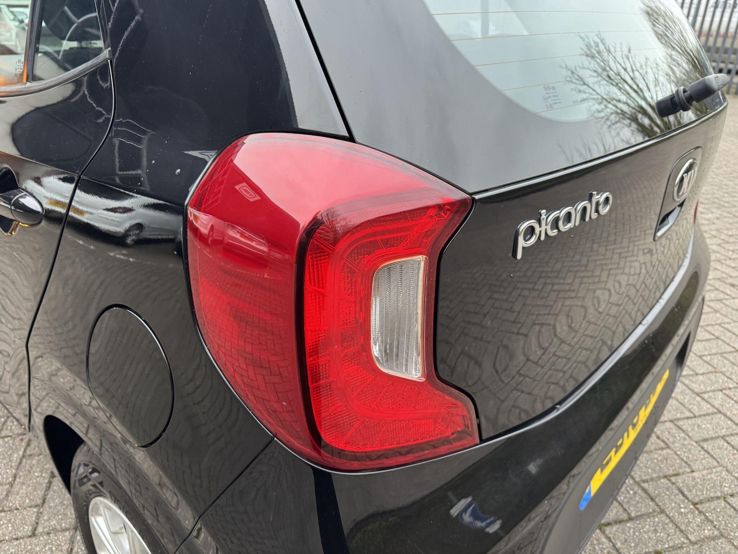 Used Kia Picanto 2018 for sale - 77658052: Photo 32