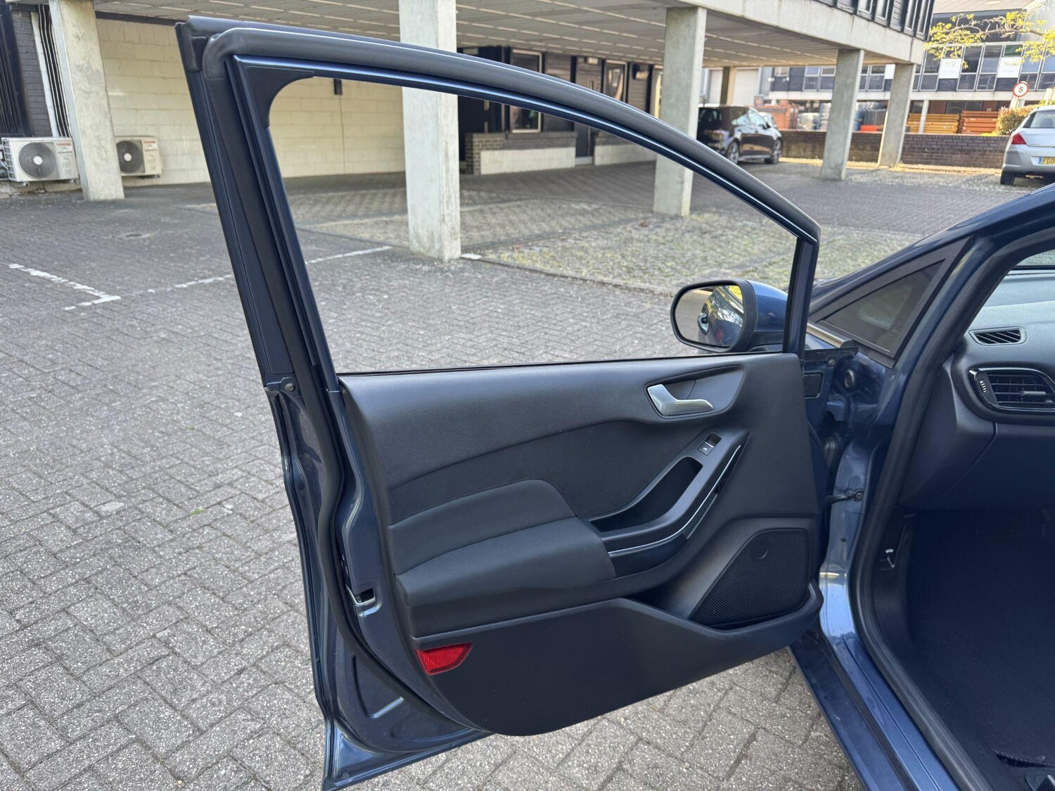 Vehicle 42
