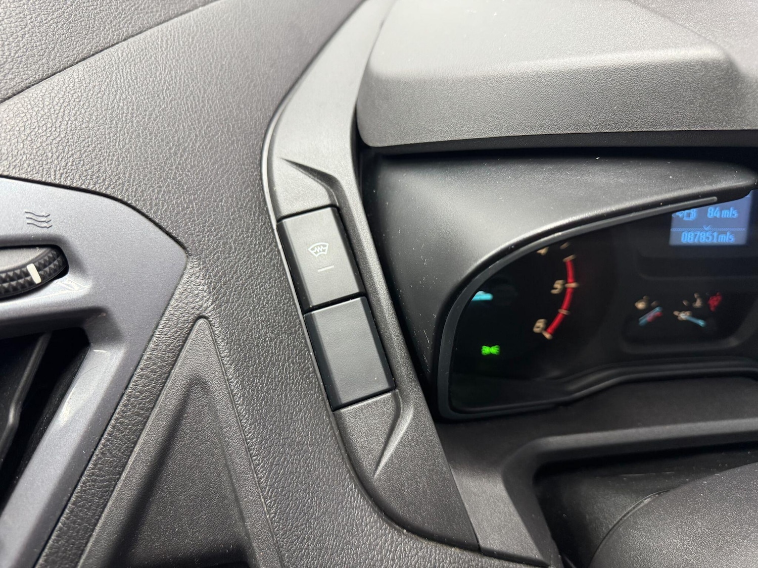 Used Ford Transit Custom 2015 for sale - 76926207: Photo 41