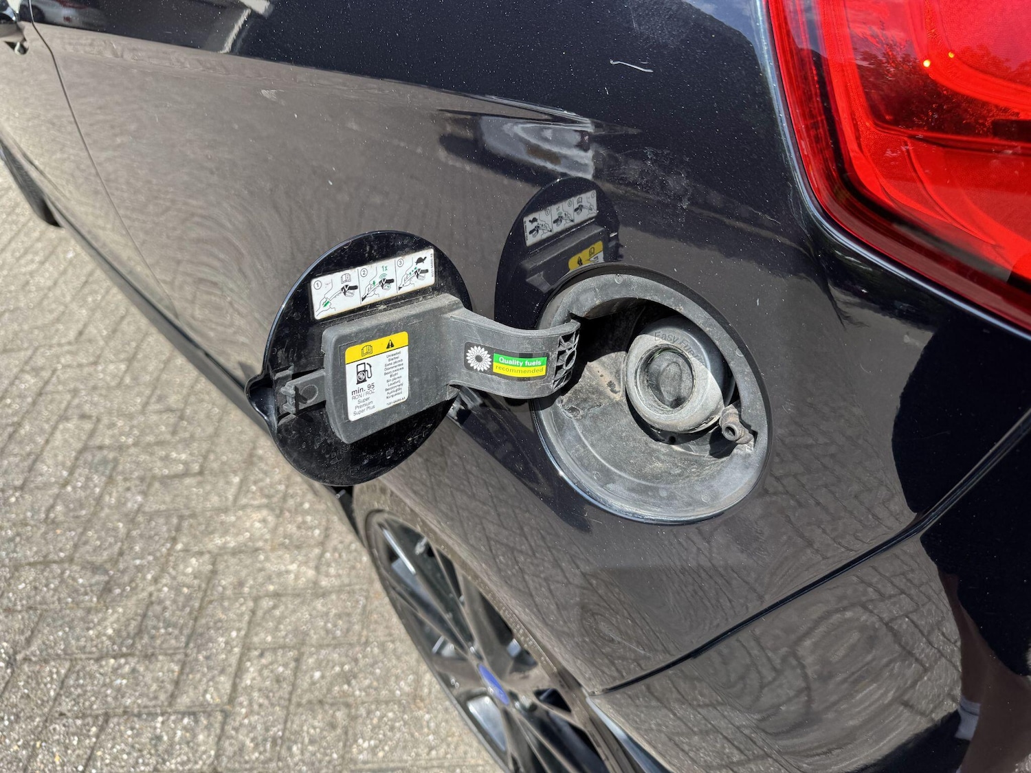 Used Ford Fiesta 2016 for sale - 77440159: Photo 32