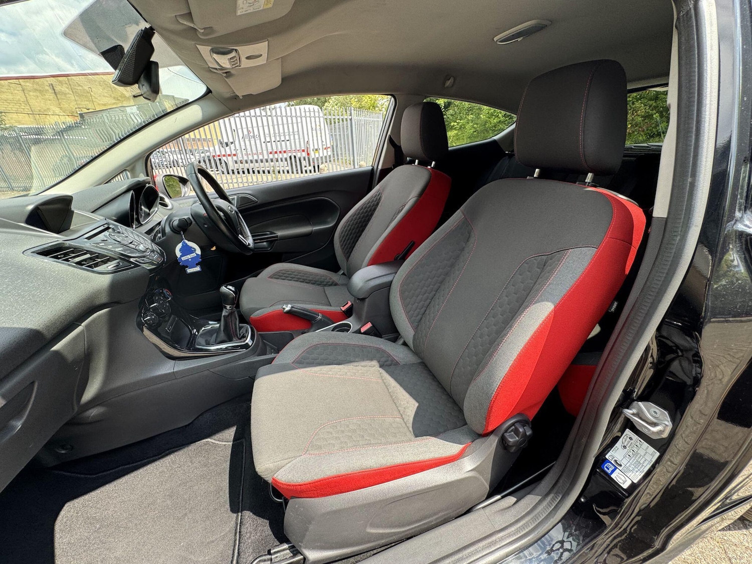 Used Ford Fiesta 2016 for sale - 77440159: Photo 39