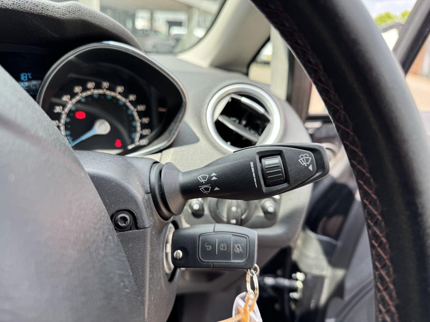 Used Ford Fiesta 2016 for sale - 77440159: Photo 60