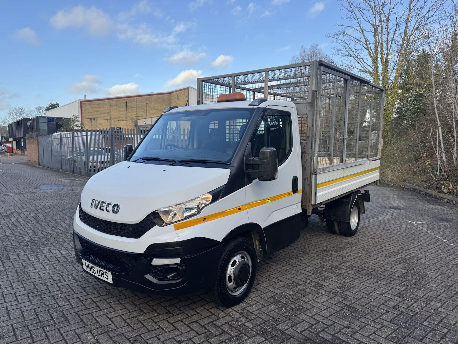 Used Iveco Daily 2016 for sale - 76918647: Photo 4