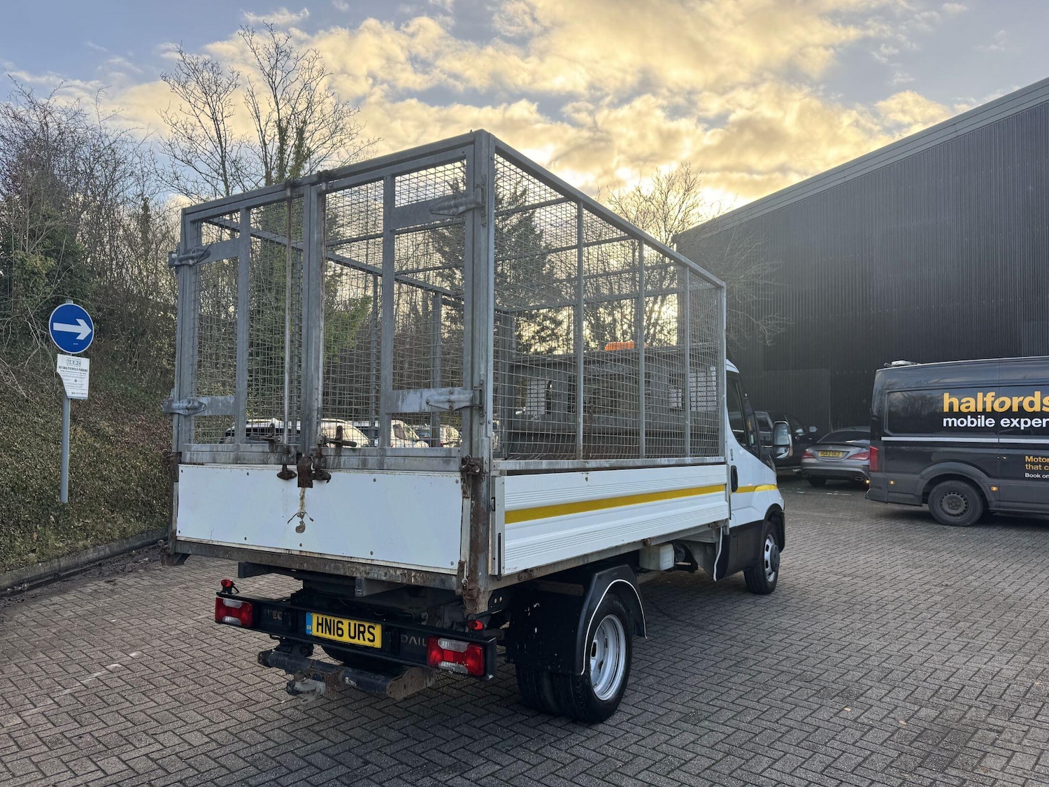 Used Iveco Daily 2016 for sale - 76918647: Photo 8