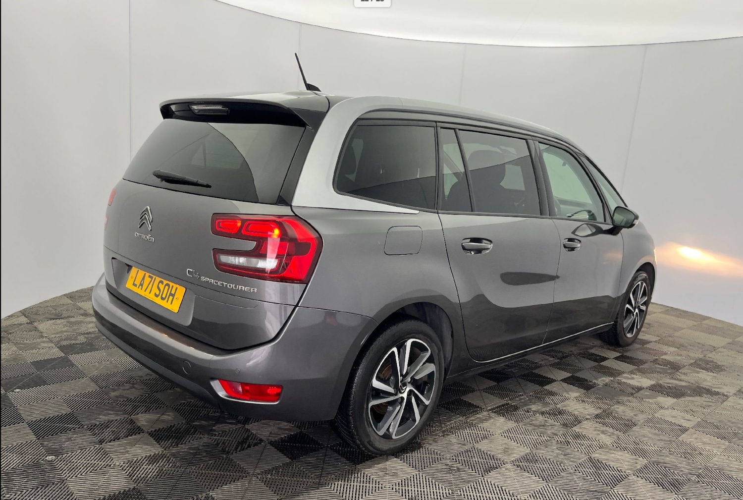 Used Citroen C4 Grand Picasso 2022 for sale - 76951328: Photo 3