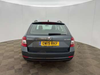 Used Skoda Octavia 2019 for sale - 74963205: Photo