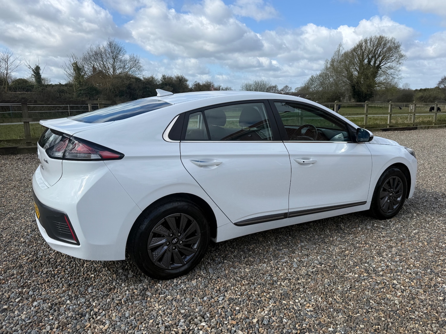 Used Hyundai IONIQ 2023 for sale - 78169042: Photo 3