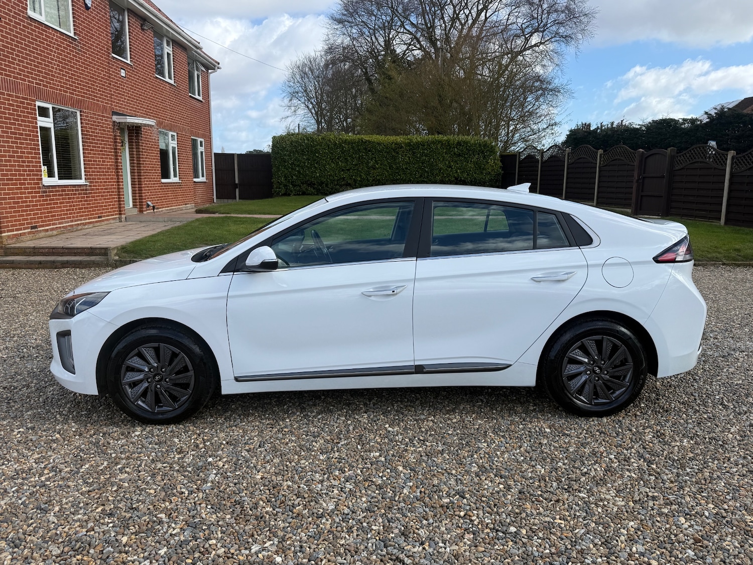 Used Hyundai IONIQ 2023 for sale - 78169042: Photo 4