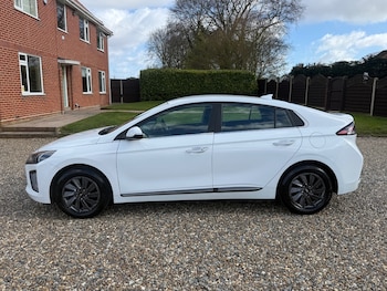 Used Hyundai IONIQ 2023 for sale - 78169042: Photo