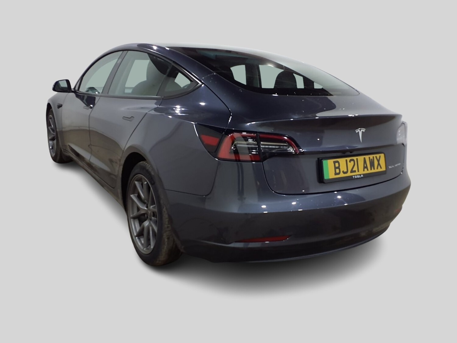 Used Tesla Model 3 2021 for sale - 76719043: Photo 4