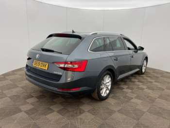 Used Skoda Superb 2019 for sale - 74833784: Photo