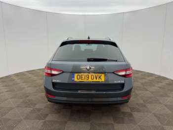 Used Skoda Superb 2019 for sale - 74833784: Photo