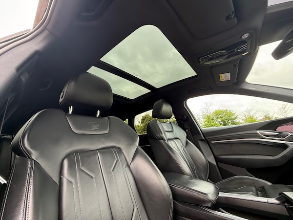 Used Audi e-tron 2020 for sale - 74626725: Photo 12