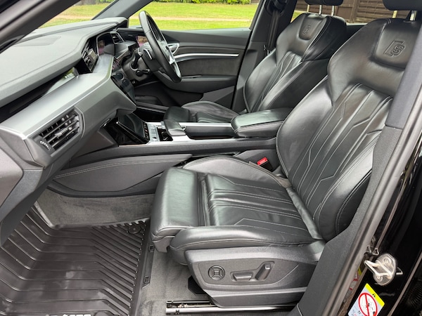 Used Audi e-tron 2020 for sale - 74626725: Photo 16
