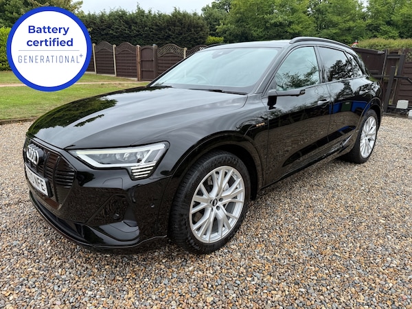 Used Audi e-tron 2020 for sale - 74626725: Photo 1