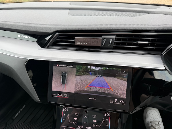 Used Audi e-tron 2020 for sale - 74626725: Photo 22